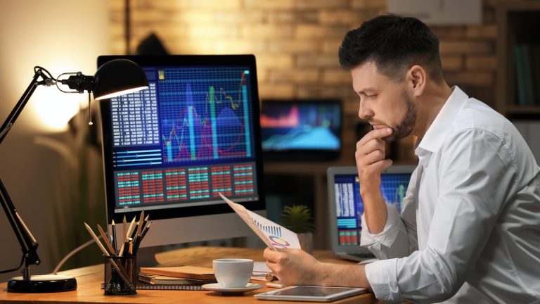 Tôi Có Thể Đầu Tư Forex Với Số Vốn Tối Thiểu Bao Nhiêu?