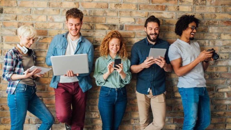 Apple, Microsoft và Alphabet: Những cổ phiếu nên mua mà không cần phải nghĩ nhiều
