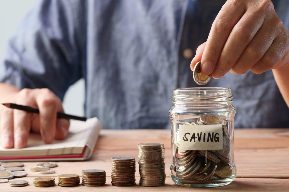 Tiết kiệm càng sớm càng tốt để tận dụng sức mạnh của lãi suất kép