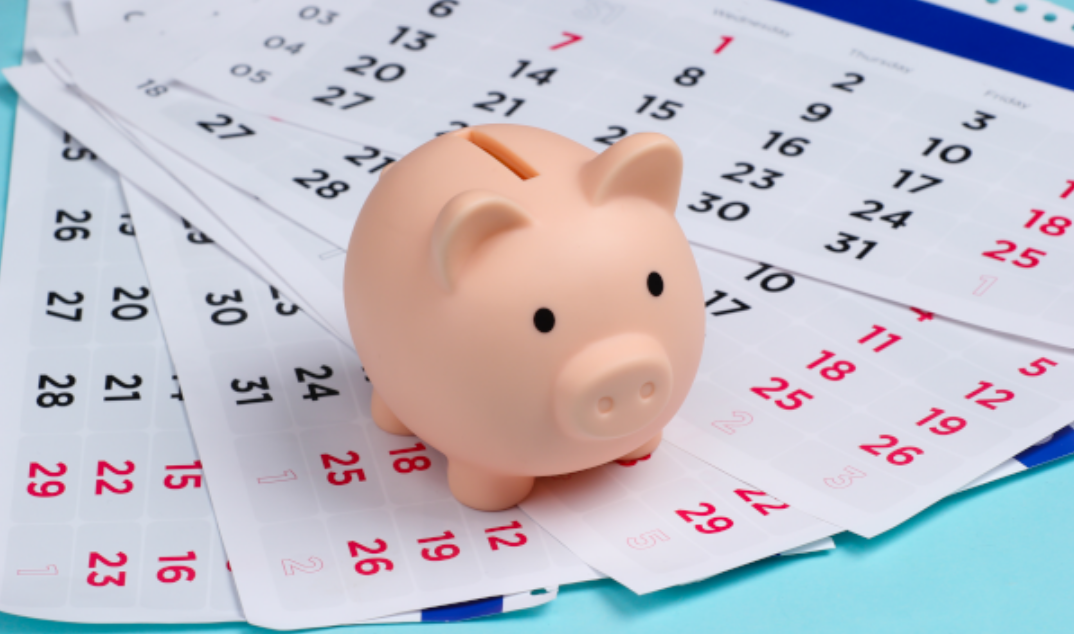 Hãy bắt đầu với các kế hoạch tiết kiệm ngắn hạn để tạo thói quen tiết kiệm cho bản thân.