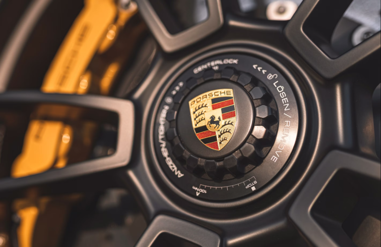 Nhà đầu tư có nên mua cổ phiếu Porsche SE trước ngày chia cổ tức?