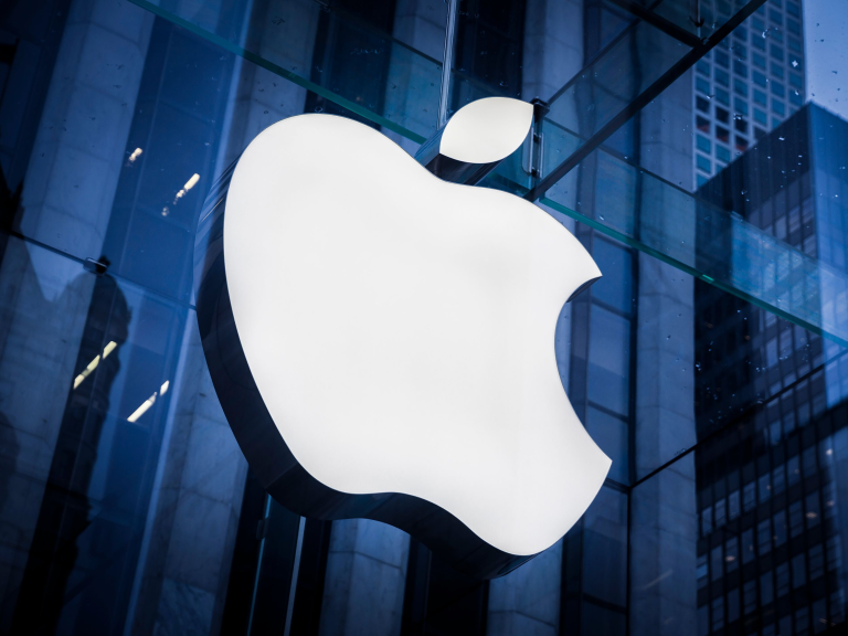 Ba lý do nên mua và nắm giữ cổ phiếu Apple lâu dài