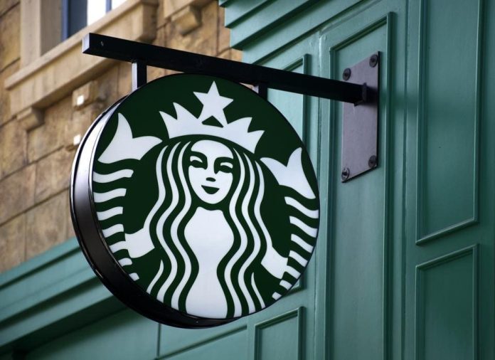 Cổ phiếu Starbucks có thể tăng gấp đôi nhờ Giám đốc mới?