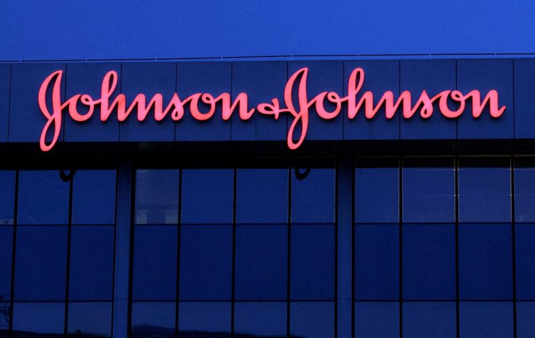 Johnson & Johnson tiến gần đến thoả thuận giải quyết tranh chấp về chất gây ung thư trong sản phẩm