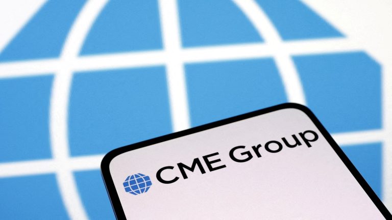 Cổ phiếu CME Group kém hơn so với ngành: Nên giữ hay bán?