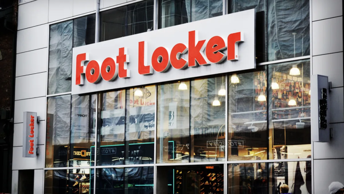 Nhân viên bị sa thải của Foot Locker kiếm hơn 100.000 USD nhờ bán khống