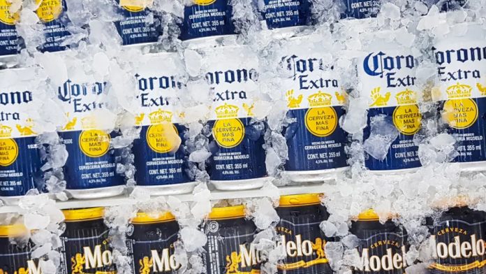 Phân tích từ các nhà đầu tư: Cổ phiếu công ty mẹ của bia Corona gặp khó khăn về doanh số