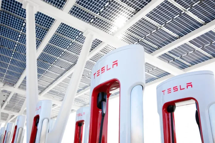 Bill Baruch giảm cổ phần Tesla và mua thêm cổ phiếu năng lượng