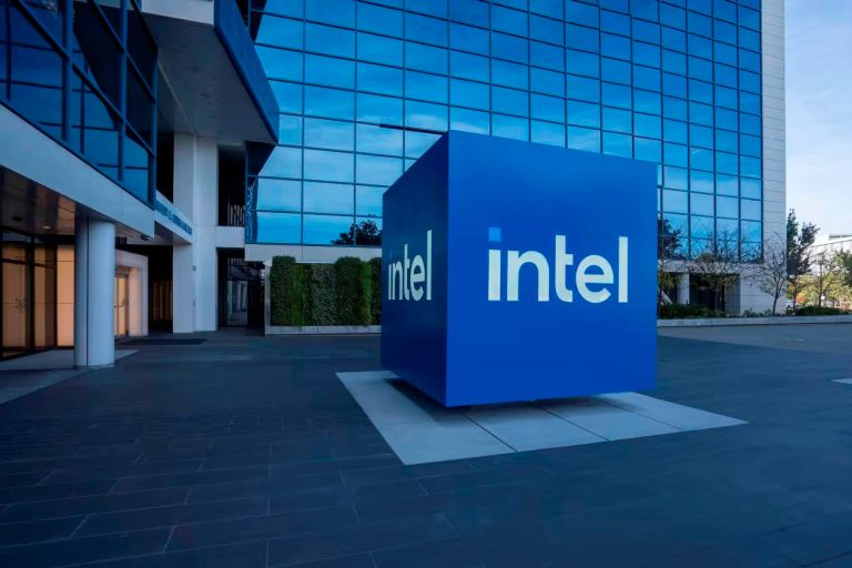 Vì sao việc sáp nhập giữa Intel và Qualcomm có thể gây hậu quả xấu?
